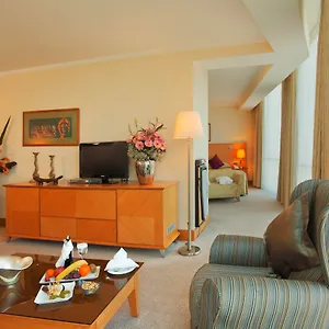 Wyndham Grand Ozdilek Thermal & Turkey