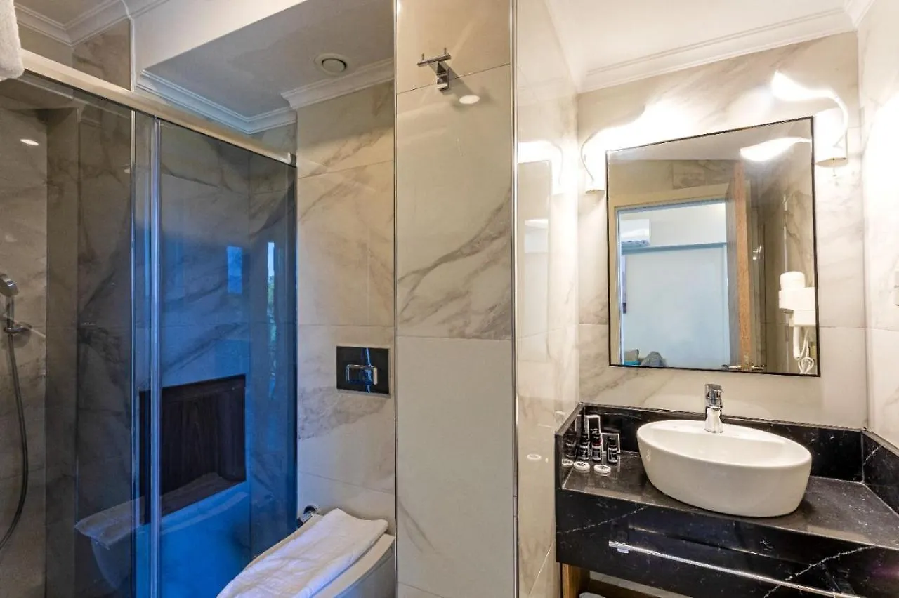 Szálloda Guelluek Yali Boutique Otel